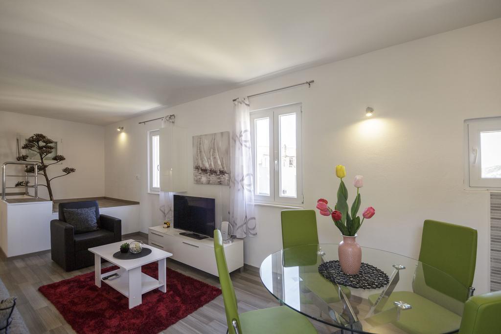 Apartman Jurica Komiža Exterior foto