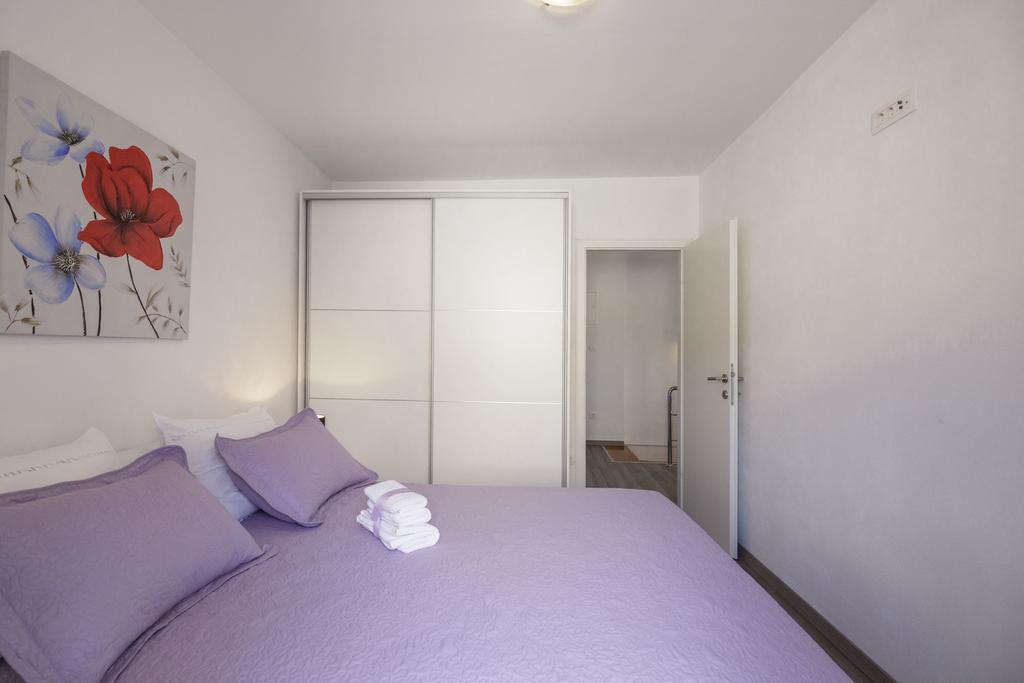 Apartman Jurica Komiža Exterior foto