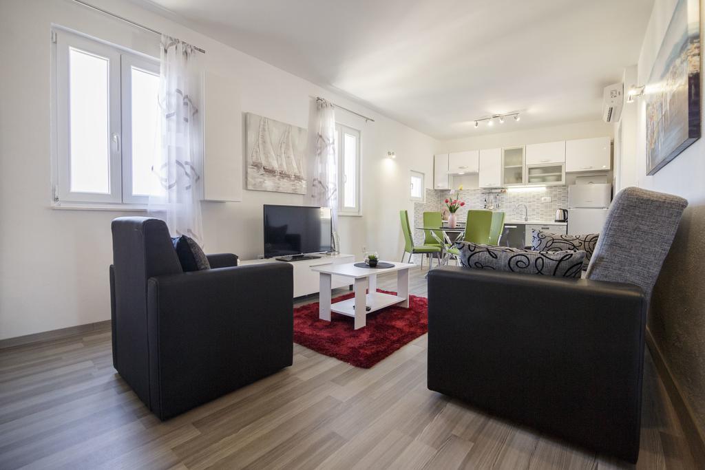 Apartman Jurica Komiža Exterior foto